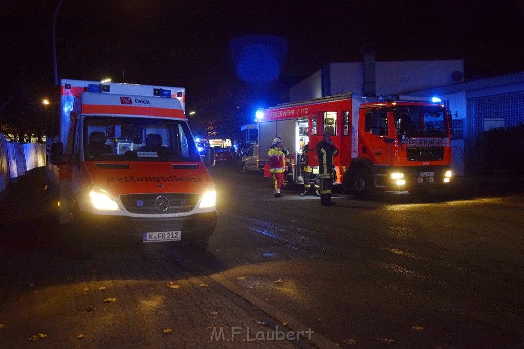 Feuer 2 Y Koeln Marienburg Raderthalguertel Mertenerstr Bonnerstr P23.JPG - Miklos Laubert